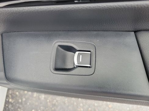 Used 2023 Honda CR-V EX-L image 12