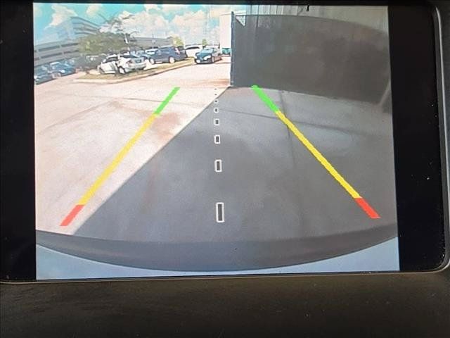 Used 2019 Jeep Cherokee Latitude Plus FWD image 12