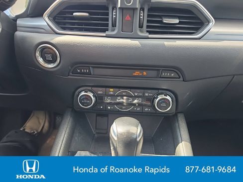 Used 2018 MAZDA CX-5 Touring w/ Preferred Equipment Package FWD image 15