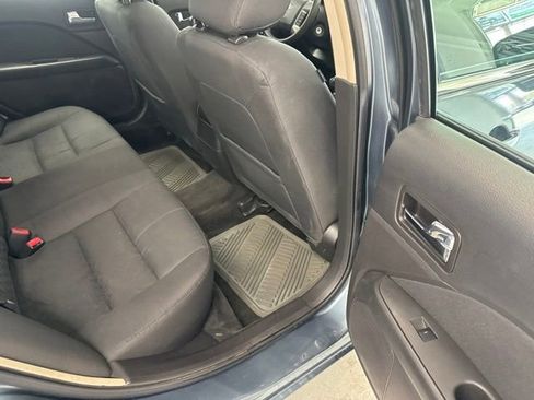 Used 2012 Ford Fusion SE FWD image 25