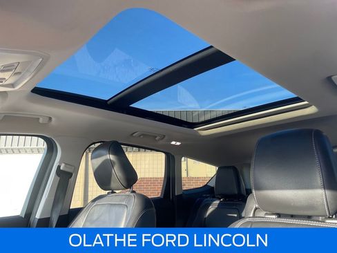 Used 2019 Ford Escape Titanium image 26