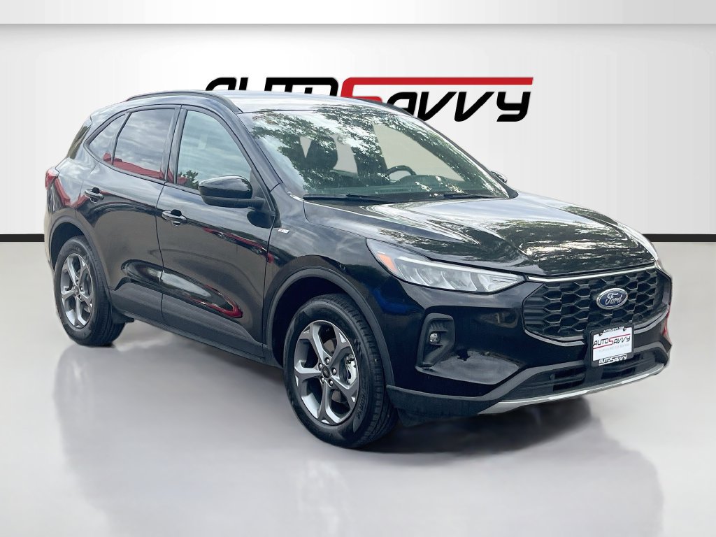 Used 2025 Ford Escape ST-Line Select AWD/4WD image 1