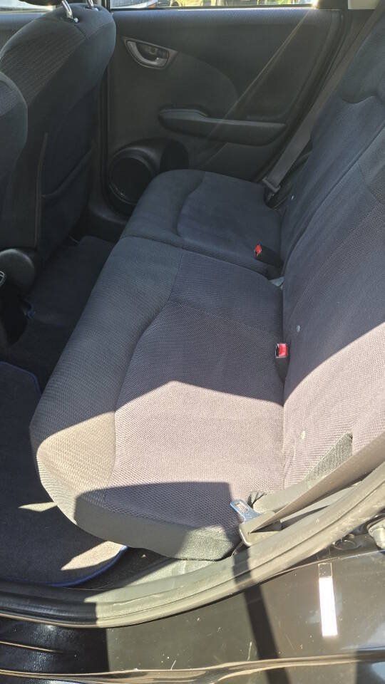 Used 2013 Honda Fit Sport image 8