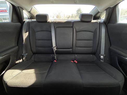 Used 2023 Chevrolet Malibu LT image 31