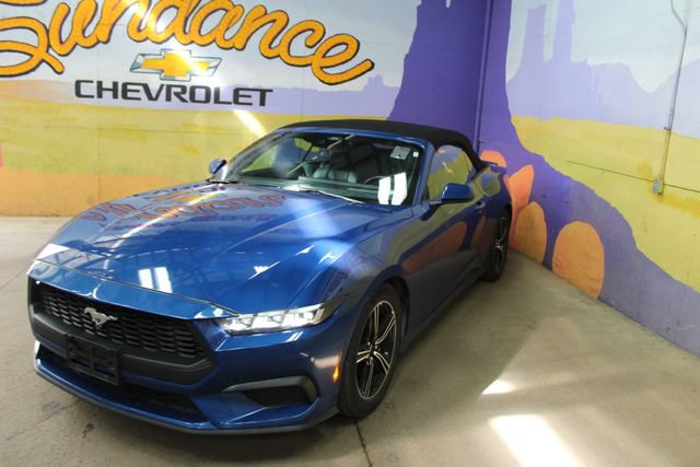 Used 2024 Ford Mustang Premium RWD image 4