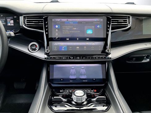 Certified 2024 Jeep Grand Wagoneer L Series II w/ Quick Order Packagew 28T image 12