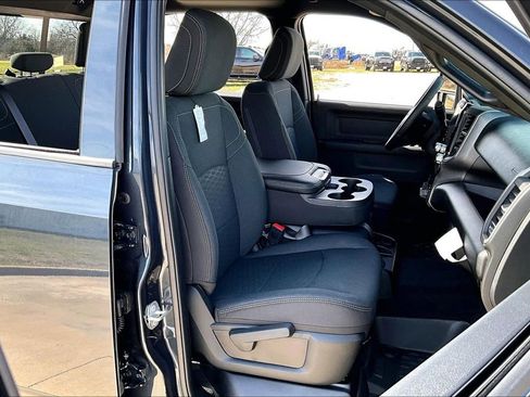 New 2026 RAM 2500 Warlock AWD/4WD image 11