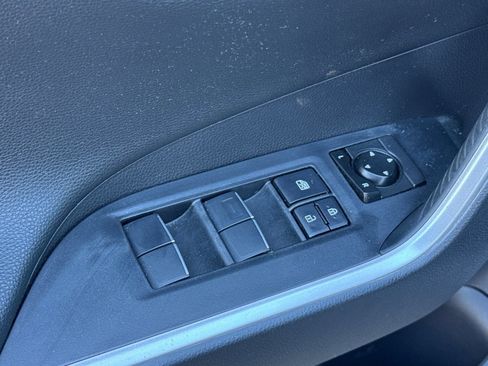 Used 2019 Toyota RAV4 Limited w/ Carpet Mat Package image 13