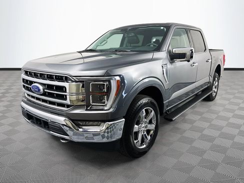 Used 2022 Ford F150 Lariat w/ Equipment Group 502A High AWD/4WD image 3