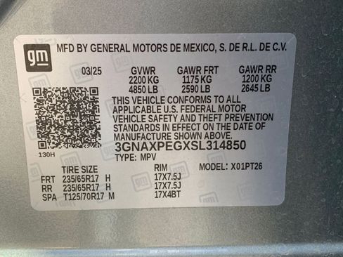 Used 2025 Chevrolet Equinox LT image 28