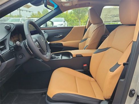 New 2025 Lexus ES 350 w/ Premium Package image 16