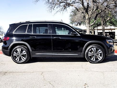 Used 2025 Mercedes-Benz GLB 250 GLB 250 image 4