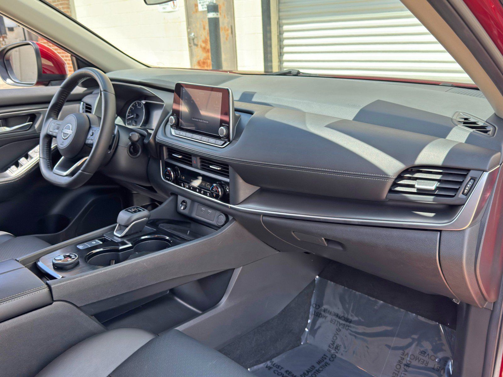 Used 2024 Nissan Rogue SV w/ SV Premium Package AWD/4WD image 14