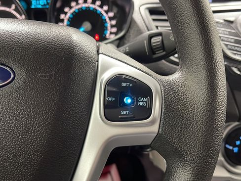 Used 2018 Ford Fiesta SE FWD image 7