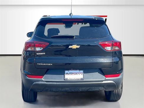 Used 2023 Chevrolet TrailBlazer LS image 6