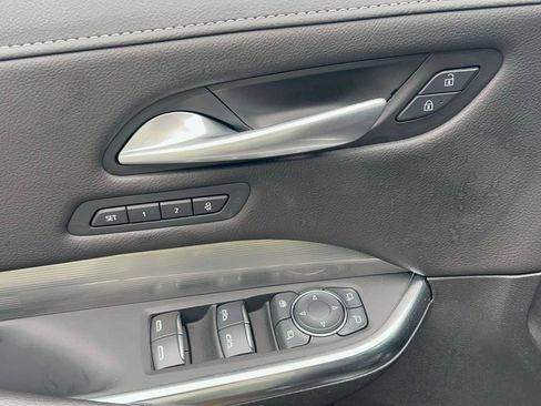 Used 2025 Cadillac XT4 Premium Luxury AWD/4WD image 22