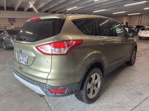 Used 2014 Ford Escape SE FWD image 3