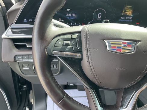 Used 2023 Cadillac Escalade Premium Luxury Platinum w/ LPO, Floor Liner Package AWD/4WD image 18