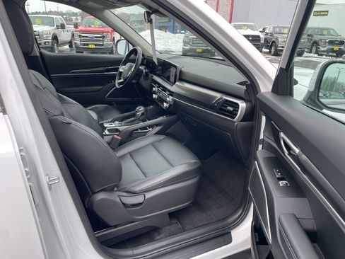 Used 2024 Kia Telluride S w/ S Sunroof Package image 35