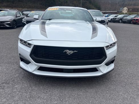 Used 2024 Ford Mustang EcoBoost Coupe image 5