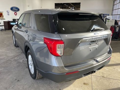 Used 2021 Ford Explorer 4WD w/ Class III Trailer Tow Package image 7
