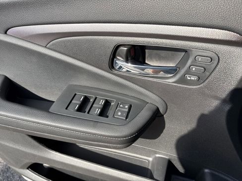 Used 2023 Honda Ridgeline RTL-E image 18