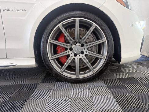Used 2014 Mercedes-Benz E 63 AMG S-Model image 29