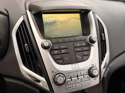 Used 2017 GMC Terrain SLE w/ Chrome Edition image 12