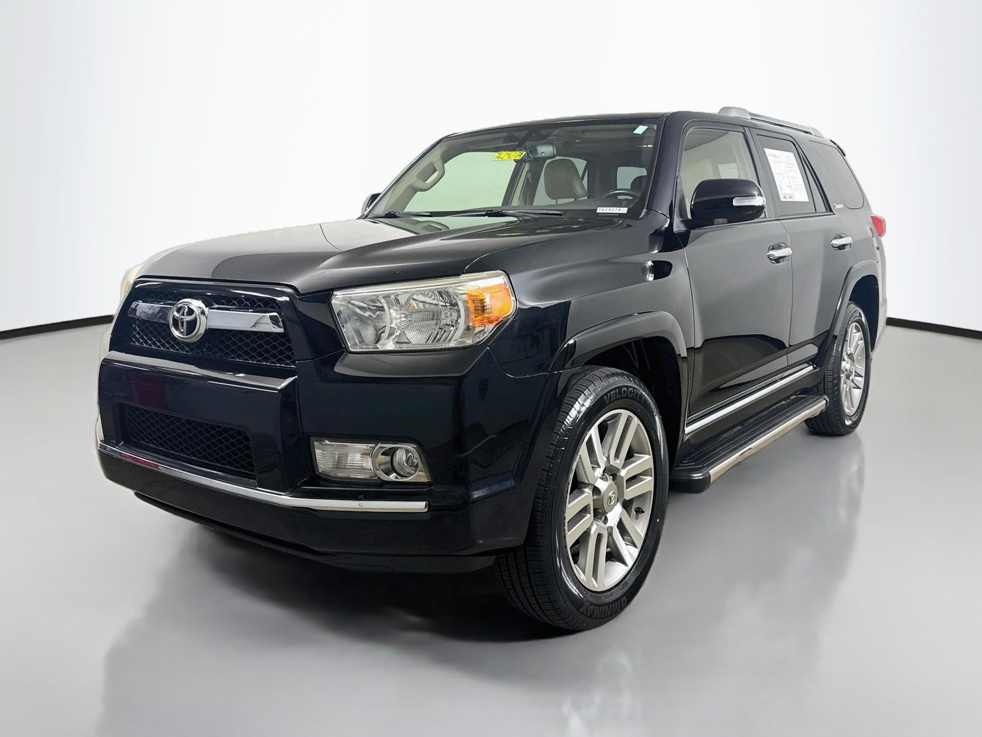 Used 2012 Toyota 4Runner Limited AWD/4WD image 3