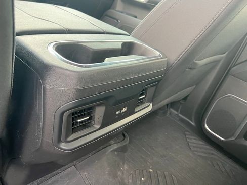 Used 2023 Chevrolet Silverado 1500 LT Trail Boss w/ LPO, Dark Essentials Package image 11