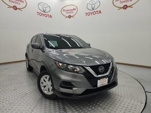Used 2020 Nissan Rogue Sport S FWD image 1