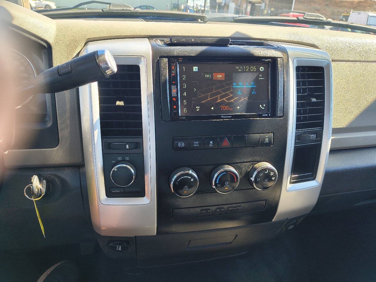 Used 2012 RAM 2500 SLT AWD/4WD image 22