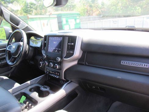Used 2021 RAM 1500 Big Horn AWD/4WD image 16