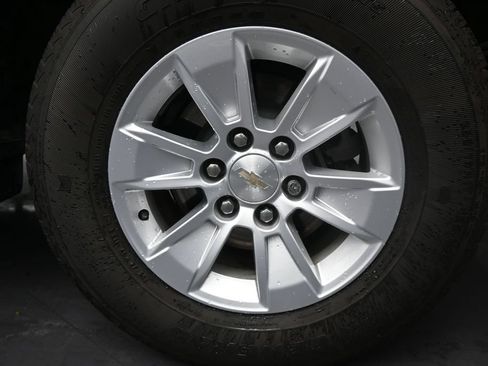 Used 2021 Chevrolet Silverado 1500 LT RWD image 10