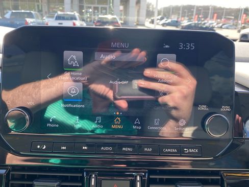 Used 2025 Nissan Pathfinder SL w/ SL Premium Package image 20