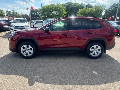 Used 2019 Toyota RAV4 LE w/ All Weather Liner Package AWD/4WD image 4