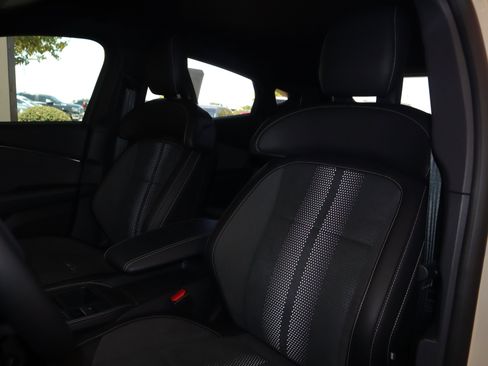 New 2025 Ford Mustang Mach-E GT image 33