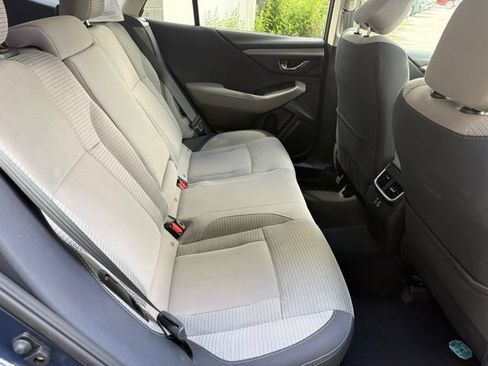 Used 2024 Subaru Outback Premium AWD/4WD image 8