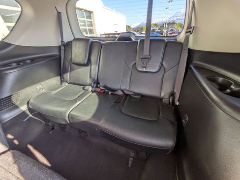 Used 2017 Nissan Armada SL w/ Technology Package AWD/4WD image 33