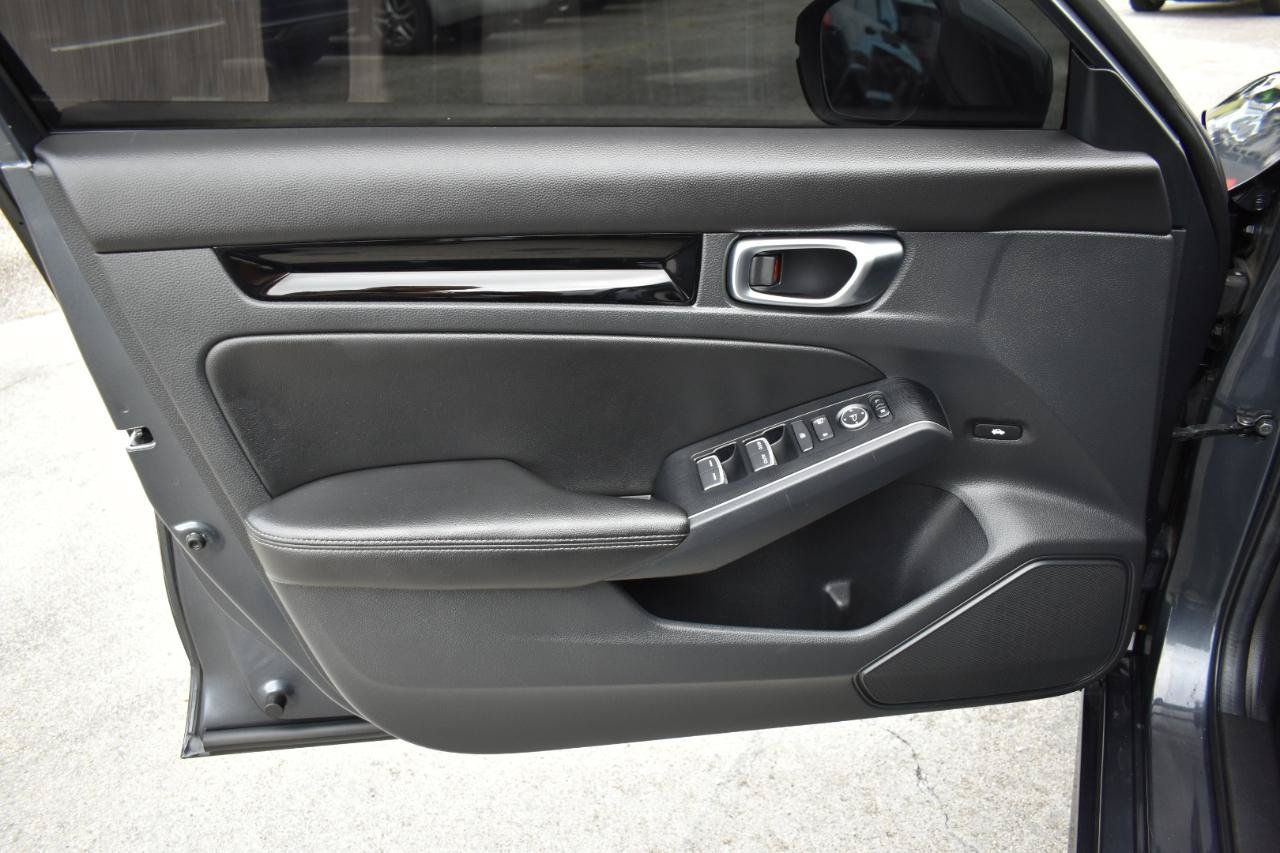 Used 2024 Honda Civic Touring image 37