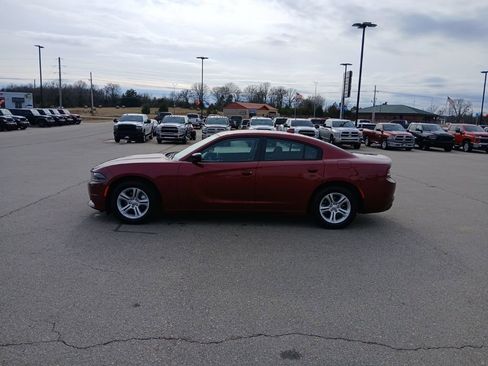 Used 2023 Dodge Charger SXT w/ Cold Weather Package image 4