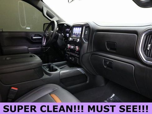 Used 2022 GMC Sierra 1500 AT4 w/ AT4 Preferred Package AWD/4WD image 17