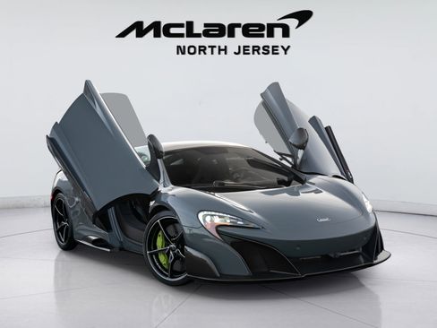 Used 2016 McLaren 675LT Coupe RWD image 15