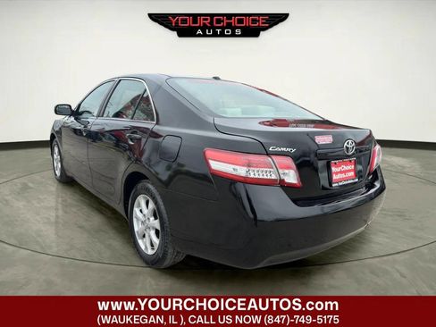 Used 2011 Toyota Camry LE w/ LE Extra-Value Pkg FWD image 3