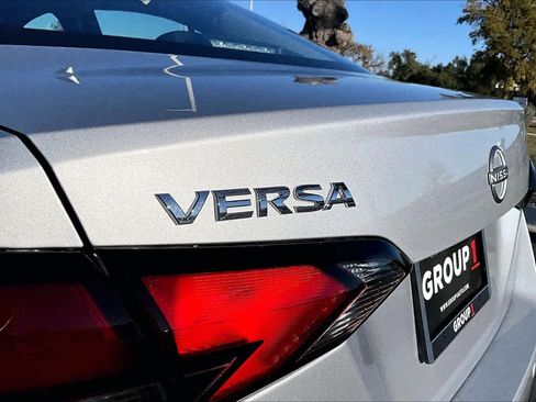 New 2025 Nissan Versa SV image 15