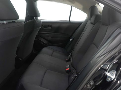 Used 2025 Toyota Corolla LE image 15