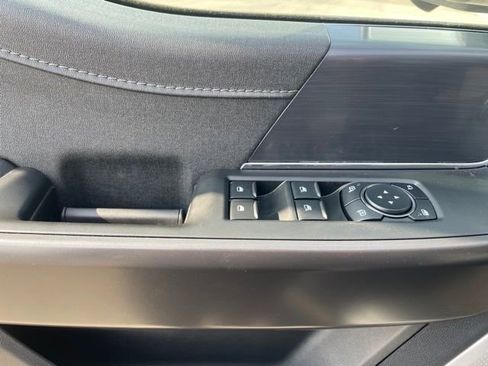 New 2026 Ford F150 Lariat w/ Equipment Group 502A High image 19