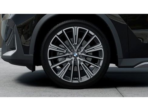 New 2026 BMW X1 xDrive28i w/ Technology Package image 7