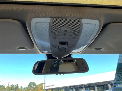 Used 2015 Mercedes-Benz GLK 350 4MATIC image 34