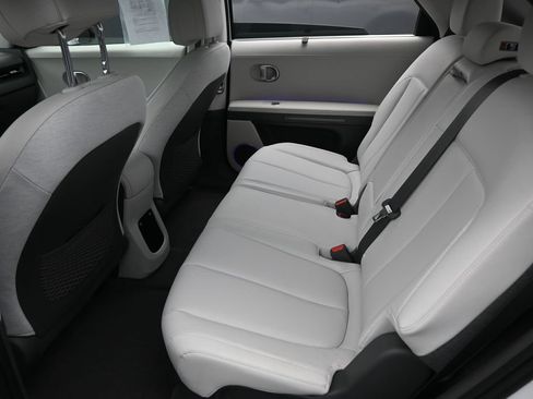 Used 2024 Hyundai Ioniq 5 Limited AWD/4WD image 29